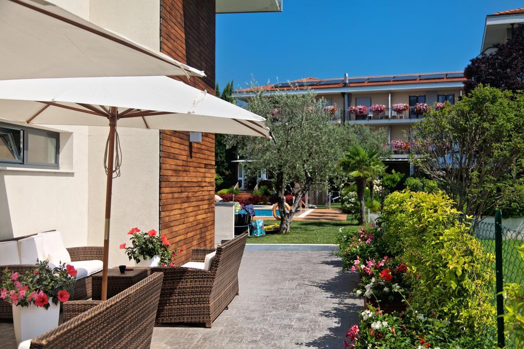 Sporthotel Villa Stella Torbole Sul Garda Ngoại thất bức ảnh