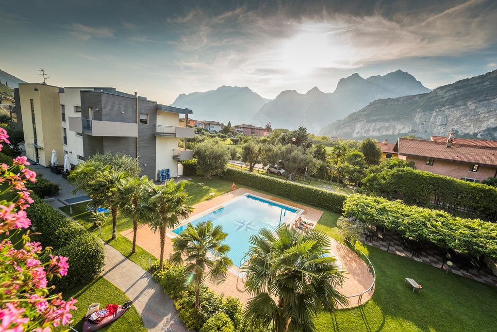 Sporthotel Villa Stella Torbole Sul Garda Ngoại thất bức ảnh